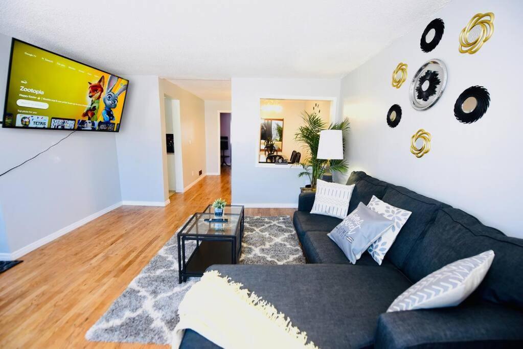 Prime Location Duo Nest & Rest Apartment Kingston Bagian luar foto